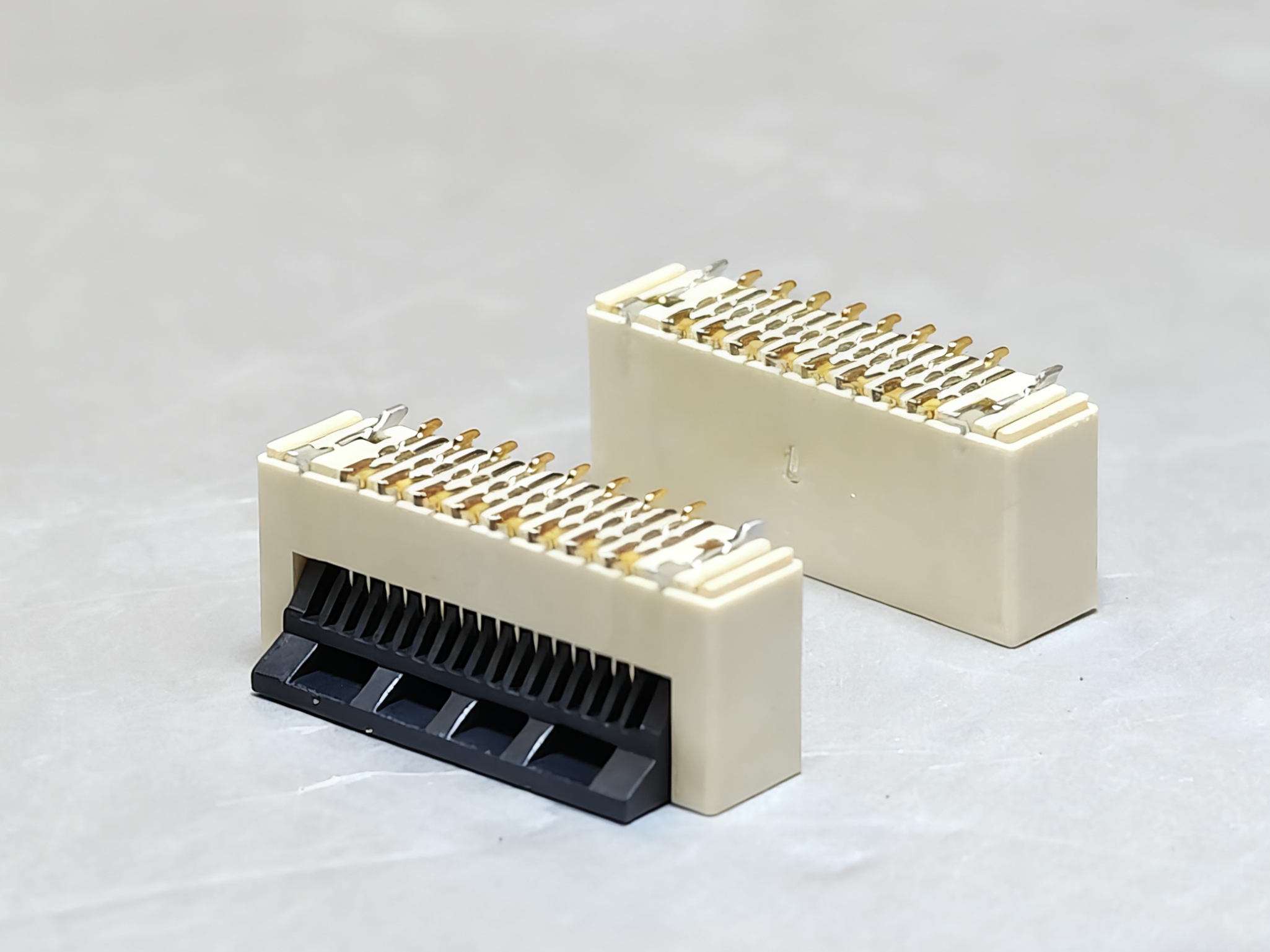FPC0.5PITCH 翻盖立式Connector